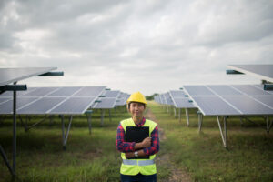 Revealing the Bright Future of Solar Energy: How Renewable Power is Revolutionizing the Energy Industry.