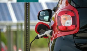 How Many Solar Panels Does It Take To Charge an EV in Arizona